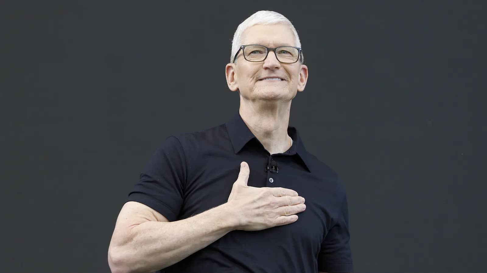 Tim Cook Calls Apple Price Hikes Unavoidable Amid Memory Crunch