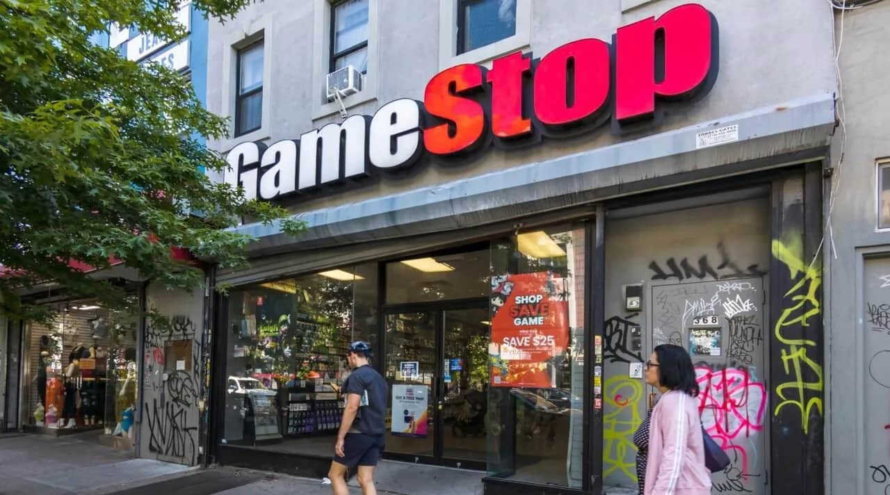 GameStop Acquires 9.8% Stake in eBay