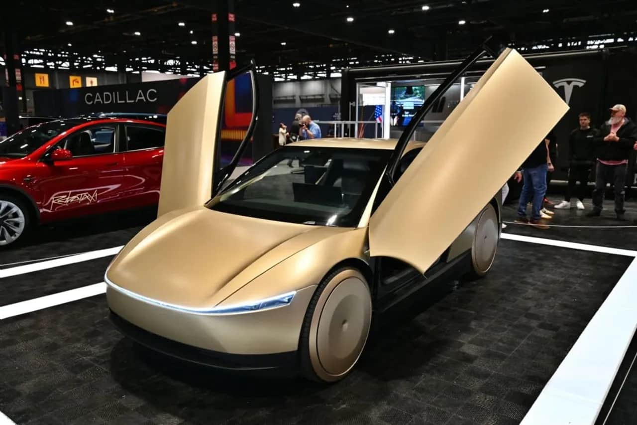 Tesla Begins Public Road Tests of Production Cybercab