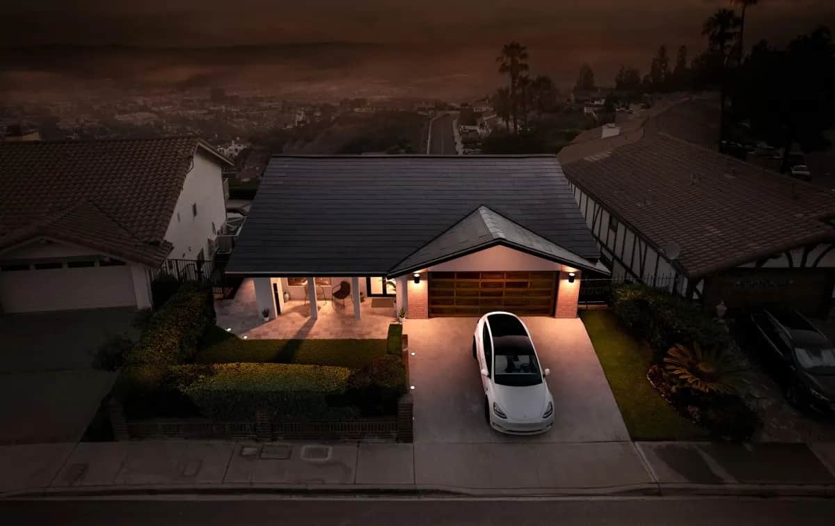 Tesla Launches £199 Monthly Renewable Energy Bundle in UK