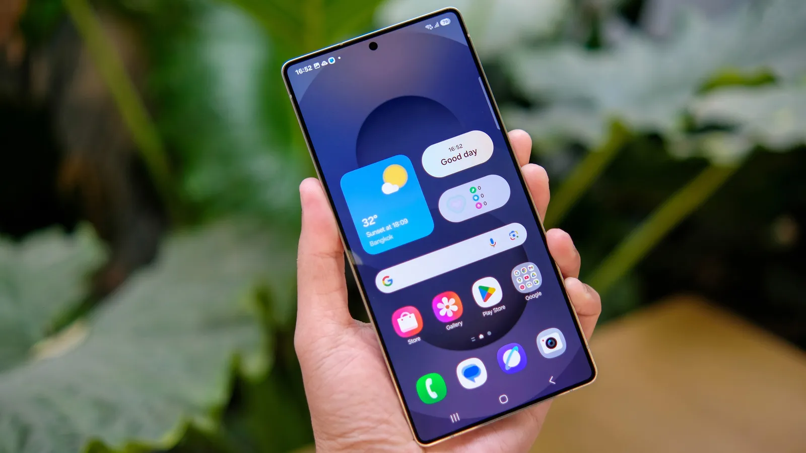 Google opens Android to third-party app stores July 22
