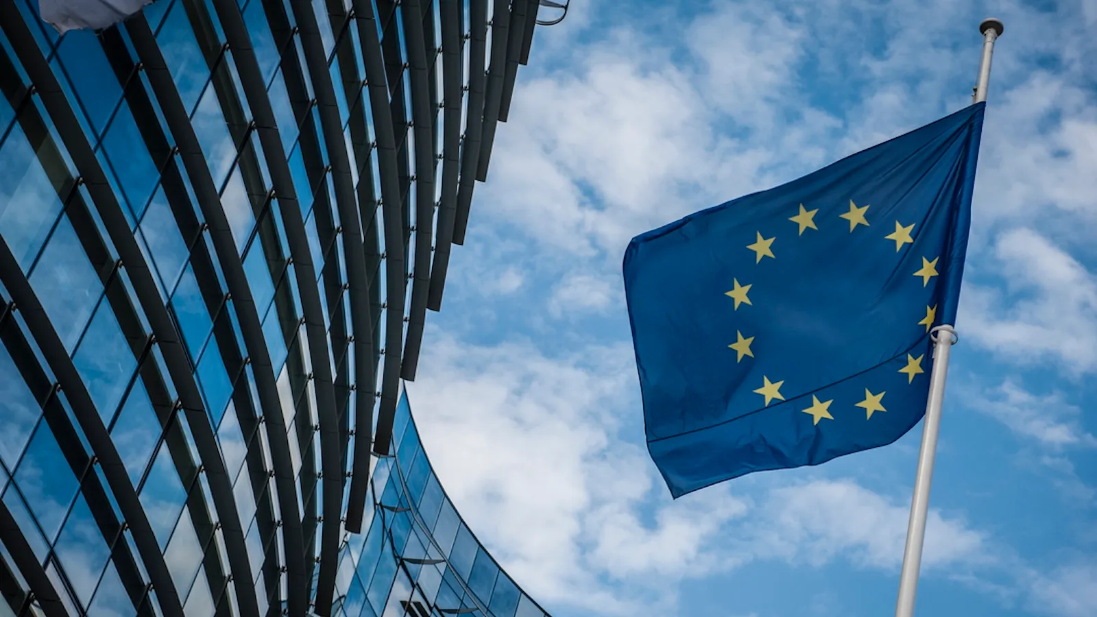 EU Court Rejects Apple's Bid to Overturn Gatekeeper Label