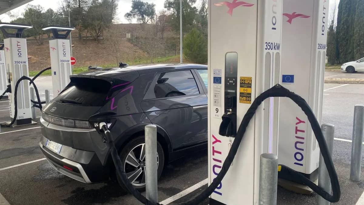 Electric mobility roundup: Ionity targets petrol prices, SNCF tightens rules