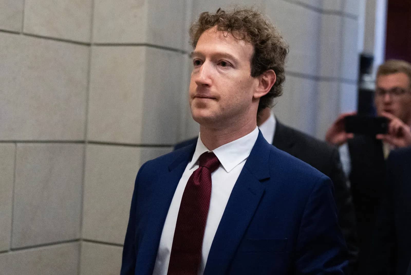 Meta shares jump 8% on new cloud business for excess AI compute