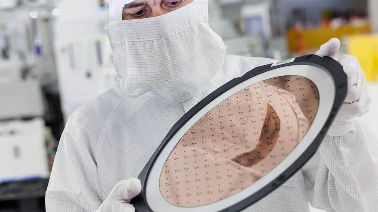 Infineon Launches €5 Billion Chip Facility in Dresden