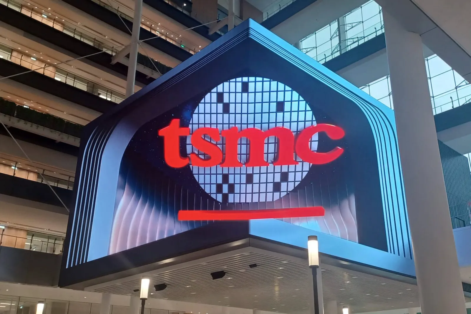 TSMC profit surges 77% as Arizona spending swells by $100 billion